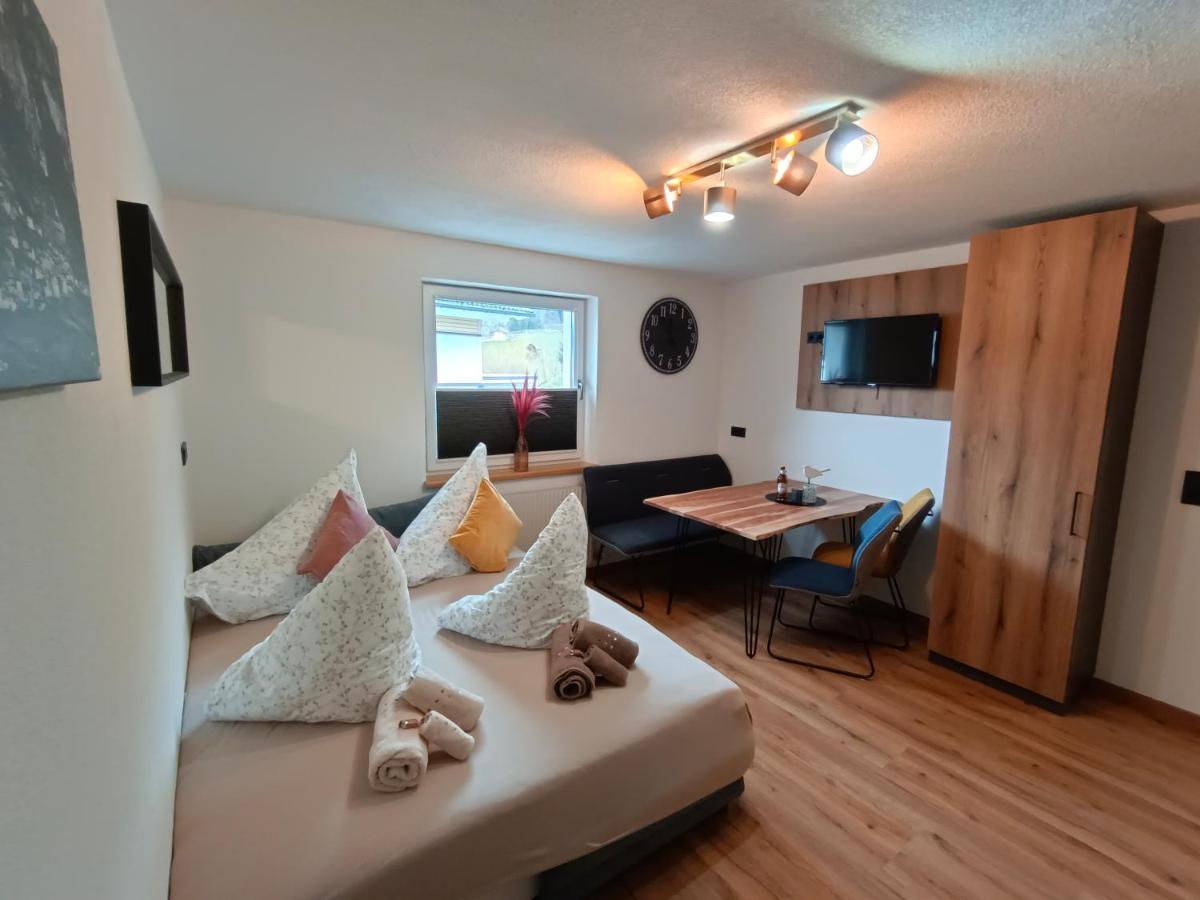 Apartamento Haus Felix Pettneu am Arlberg Exterior foto