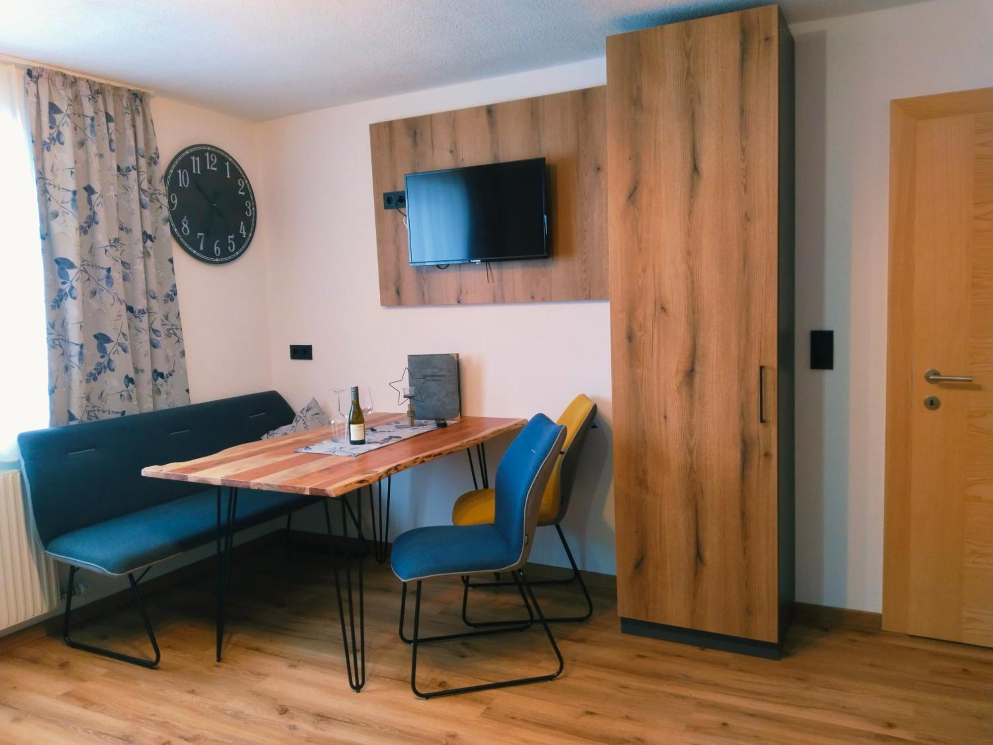Apartamento Haus Felix Pettneu am Arlberg Exterior foto